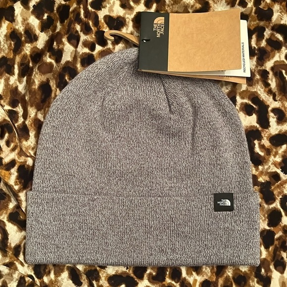 Brand New The North Face Dockworker Recycled Beanie Gray Knit Hat Embroidered - Picture 15 of 15